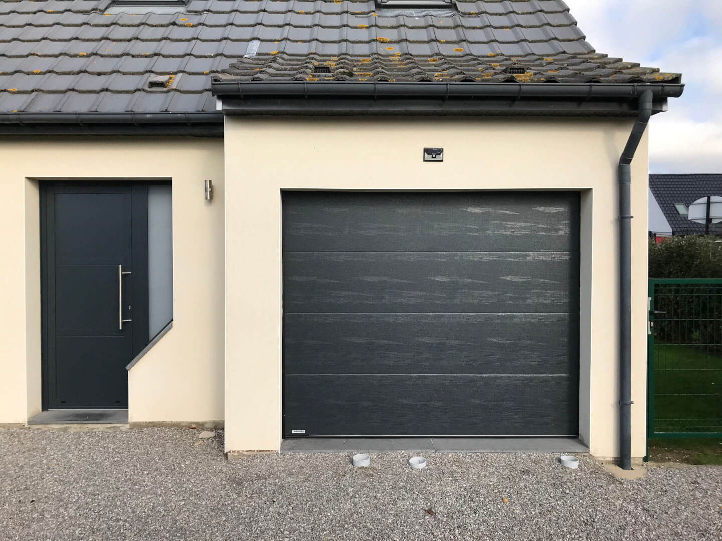 Porte de garage sur mesure